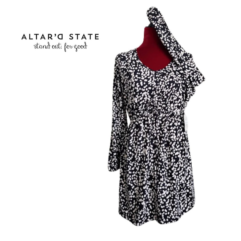 NEW Altar'd State Mila Dress Black/Ivory Long sleeve Blousy & Comfy - Picture 2 of 15